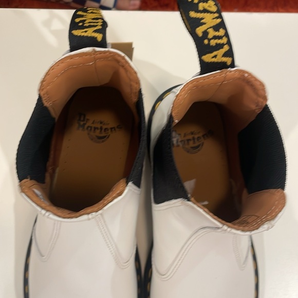 Dr Martens White Chelsea Boot New w/o box mens 9 / wmns 10 - Picture 5 of 6